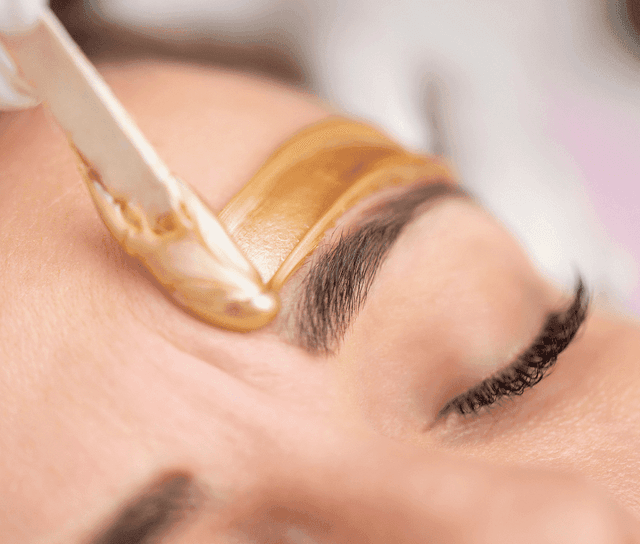 Eyebrows Service Image